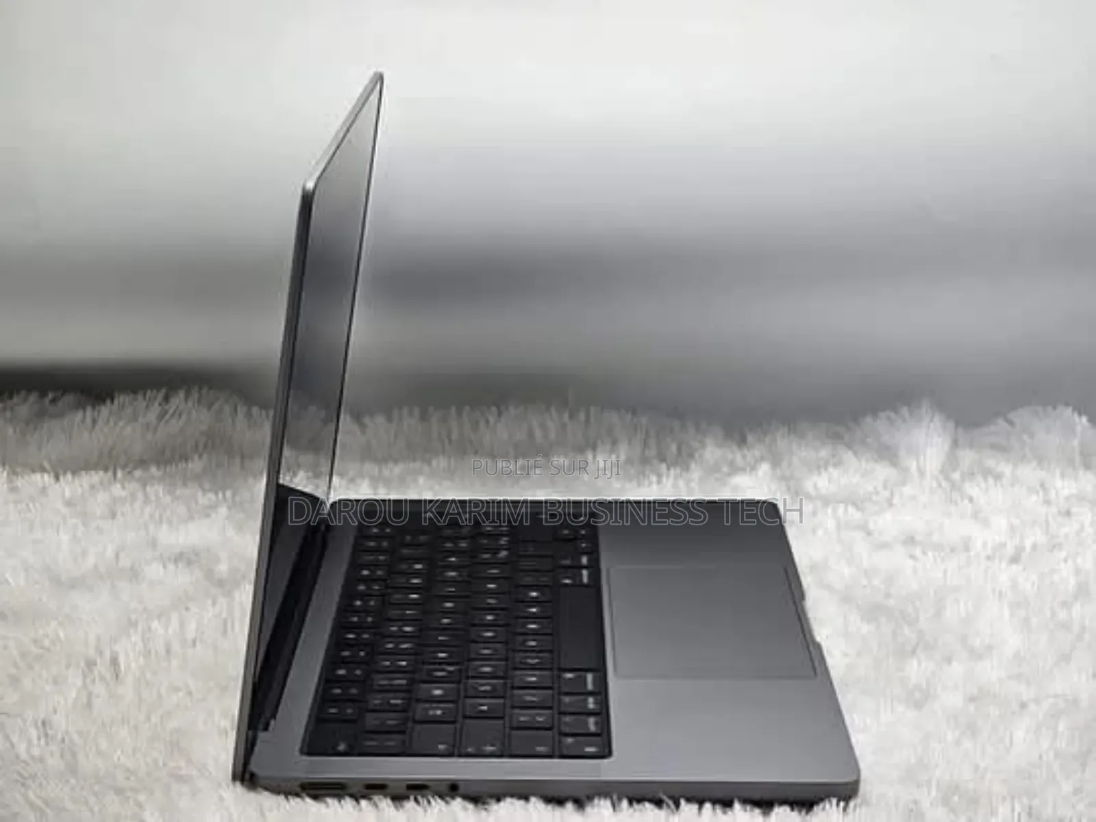 New Ordinateur Portable Apple MacBook Pro 2021 M1 16GB Apple M1 SSD 1T