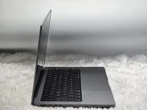 New Ordinateur Portable Apple MacBook Pro 2021 M1 16GB Apple M1 SSD 1T