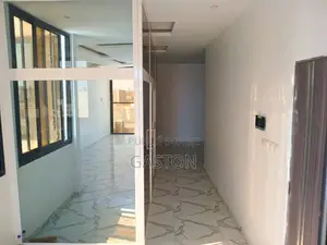 3chbre Appartement dans Katos Immo, Almadies à Louer