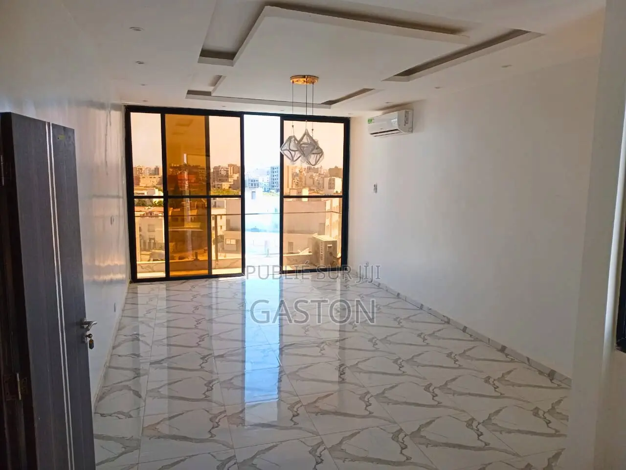 3chbre Appartement dans Katos Immo, Almadies à Louer