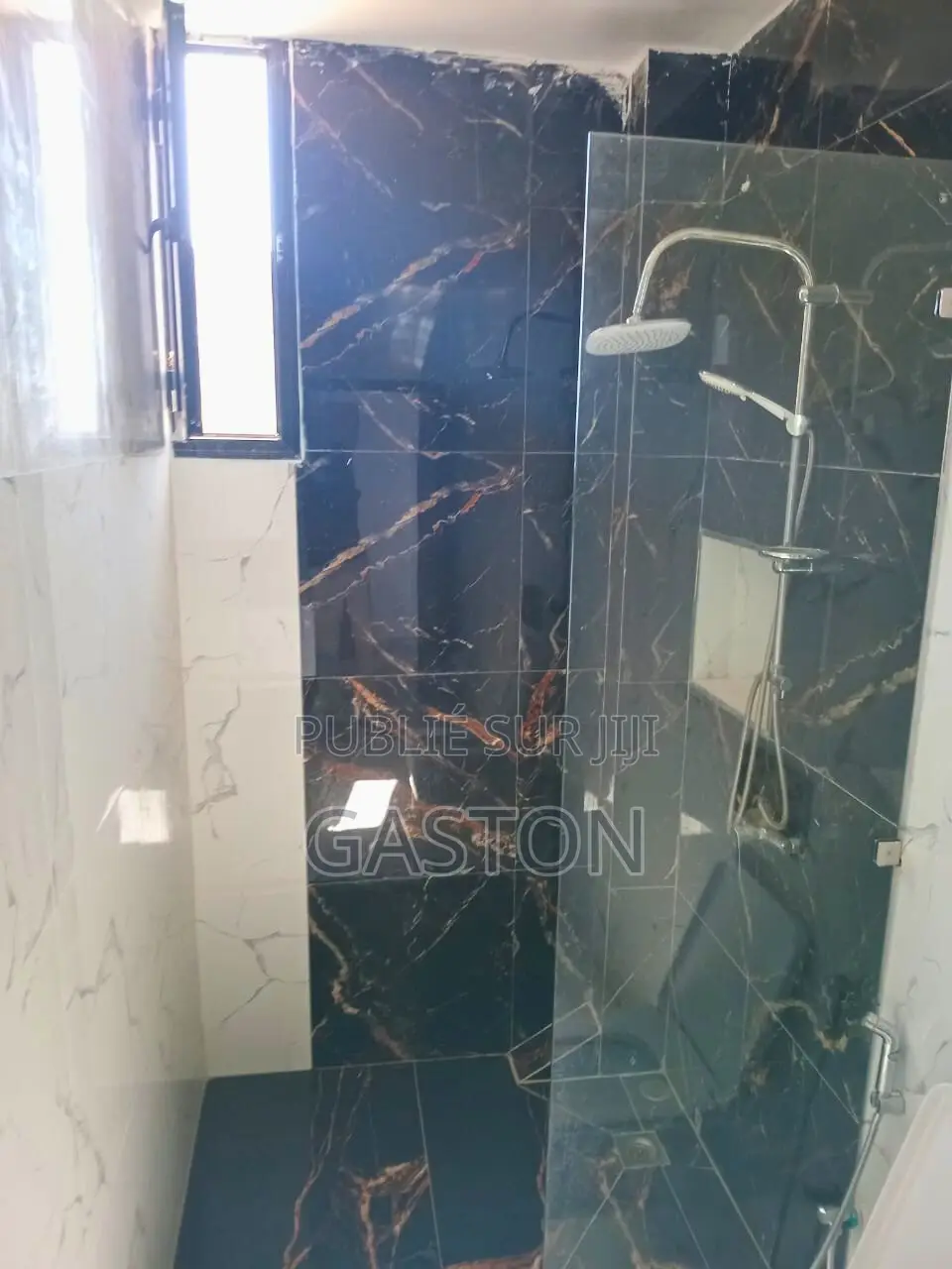 3chbre Appartement dans Katos Immo, Almadies à Louer