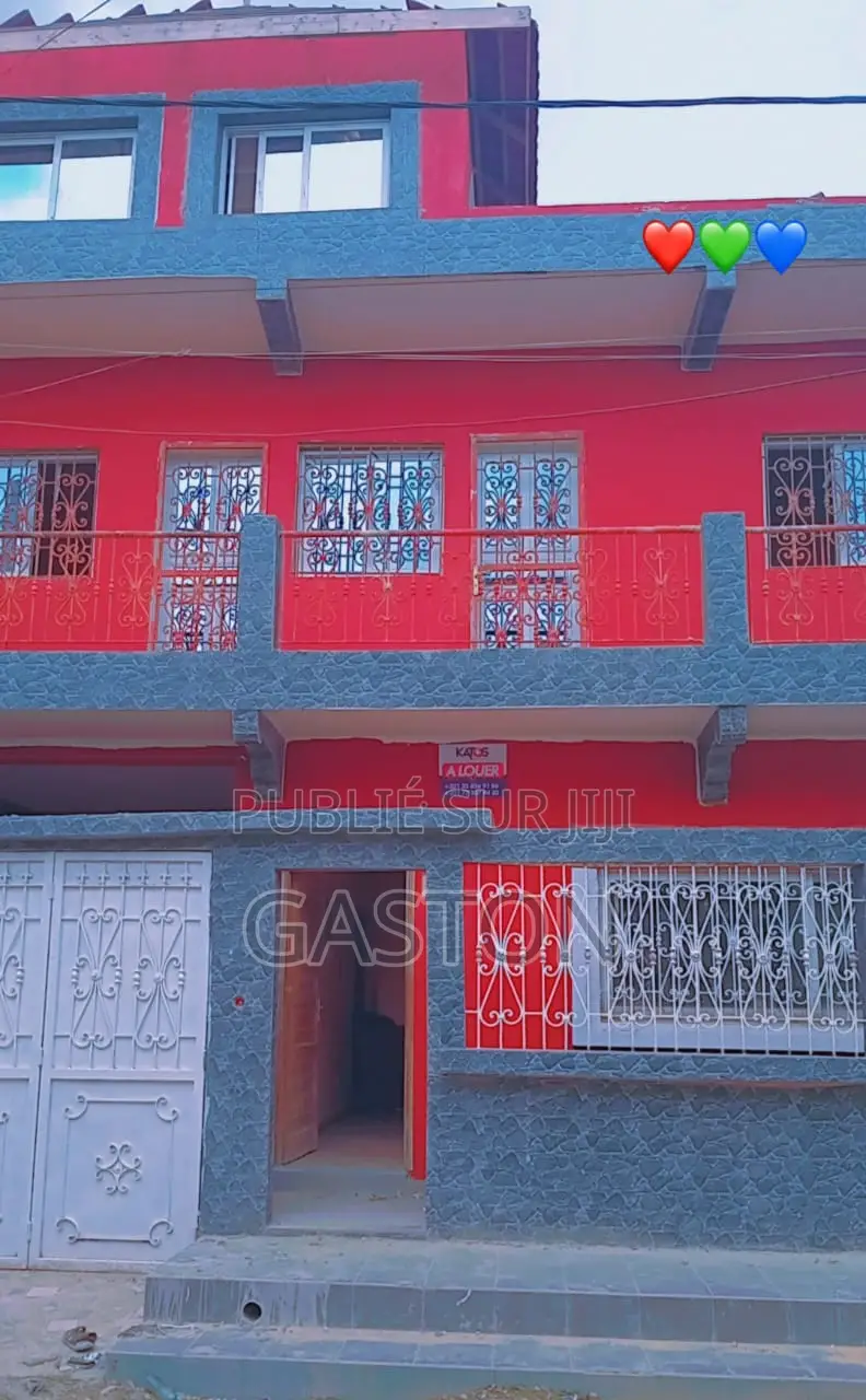 4chbre Maison dans Katos Immo, Bambylor à Louer