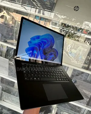 New Microsoft Surface Laptop 5 16GB Intel Core I7 SSD 512GB