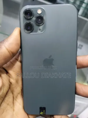 New Pomme iPhone 11 128 GB Autre