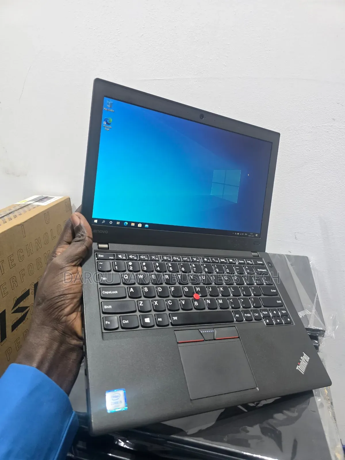 New Lenovo ThinkPad X260 8GB Intel Core I5 SSD 256GB
