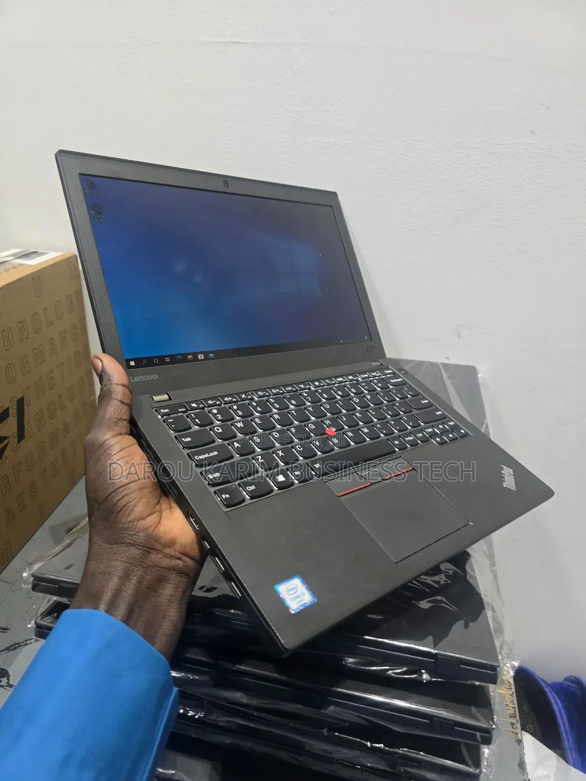 New Lenovo ThinkPad X260 8GB Intel Core I5 SSD 256GB