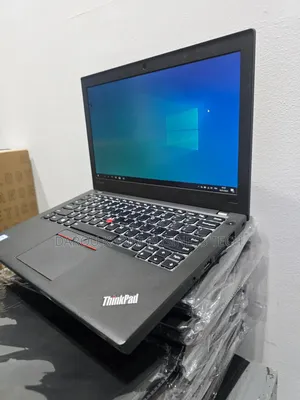 New Lenovo ThinkPad X260 8GB Intel Core I5 SSD 256GB