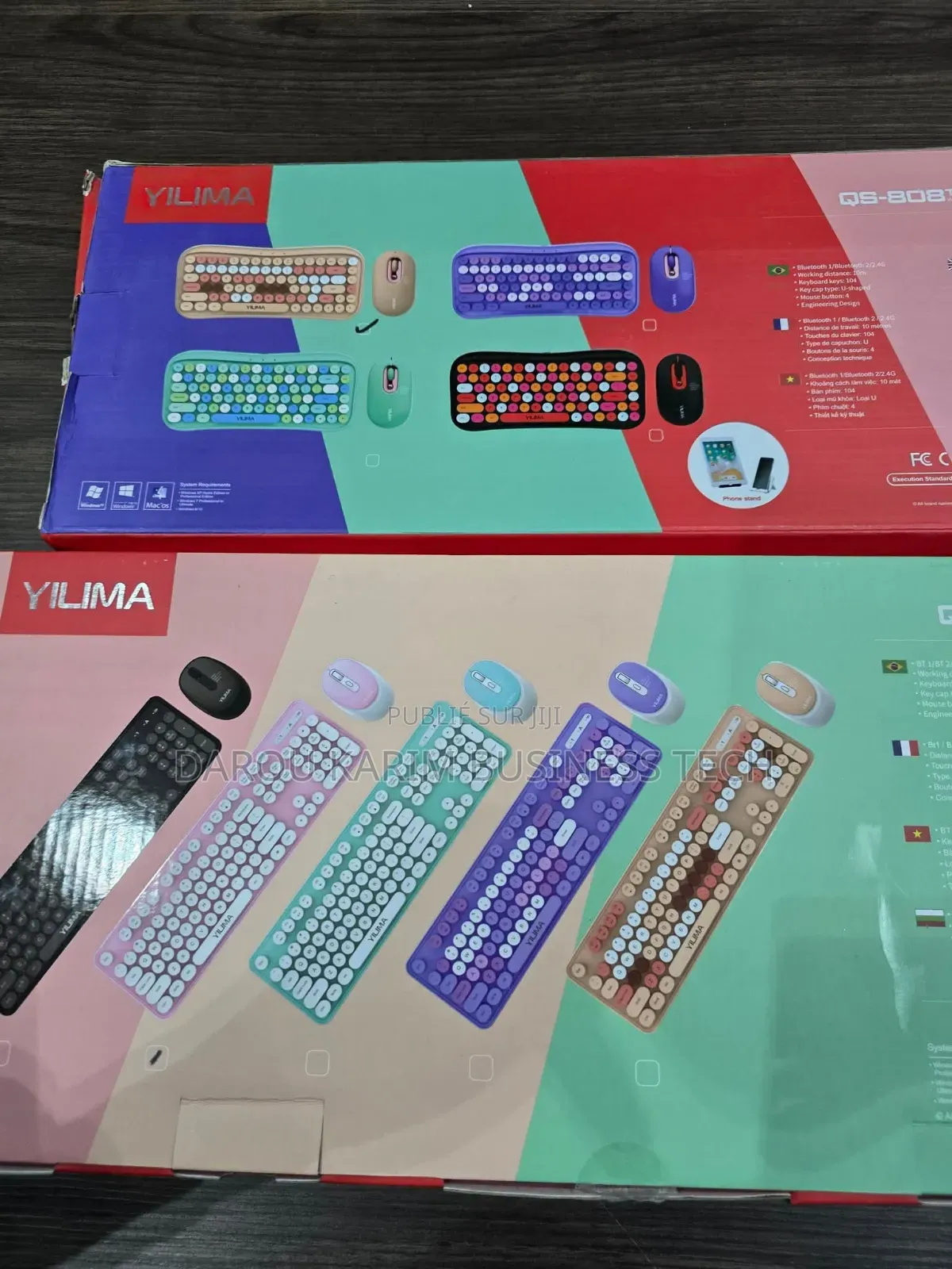 Clavier Avec Souris Sans Fil USB Et Bluetooth .
Sans