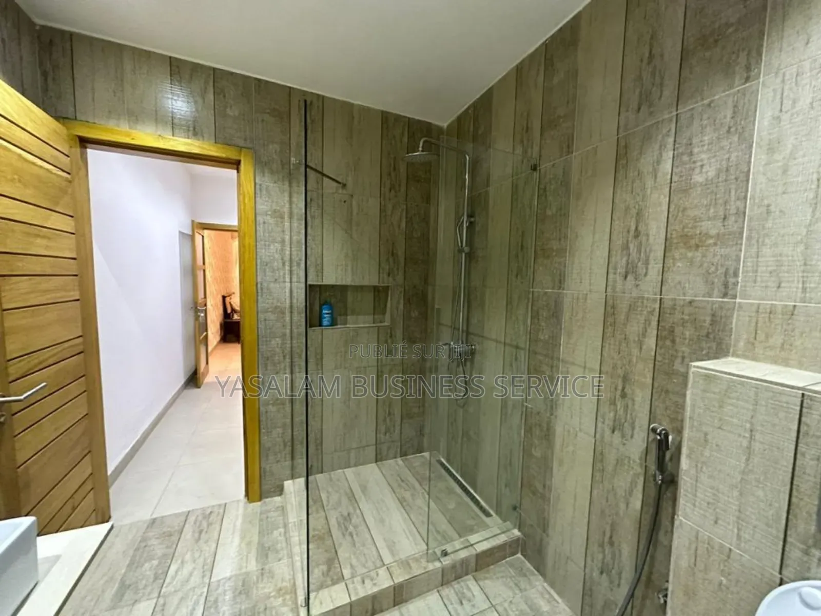 3chbre Appartement dans Yasalam Business, Almadies à Vendre