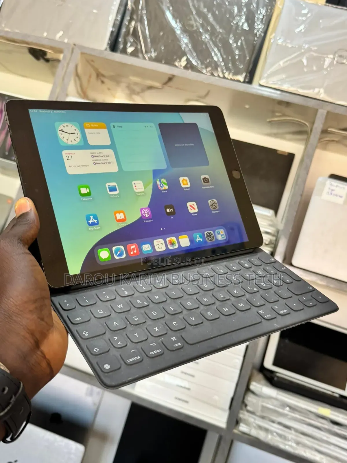 New Apple iPad Wi-Fi 64 GB Autre