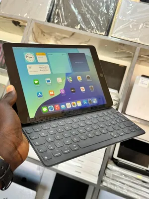 New Apple iPad Wi-Fi 64 GB Autre