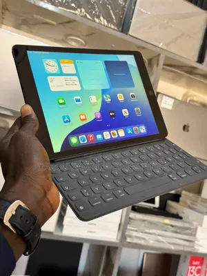 New Apple iPad Wi-Fi 64 GB Autre