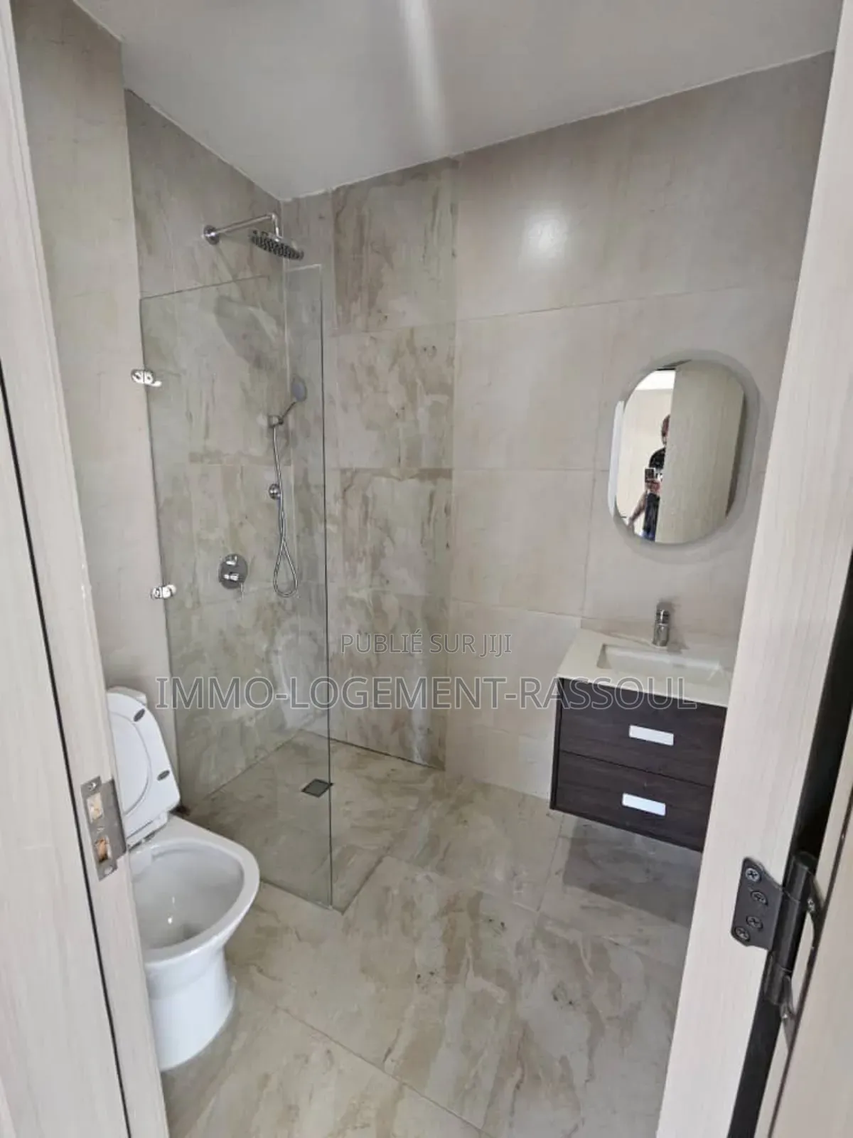 2chbre Appartement dans , Yoff à Louer