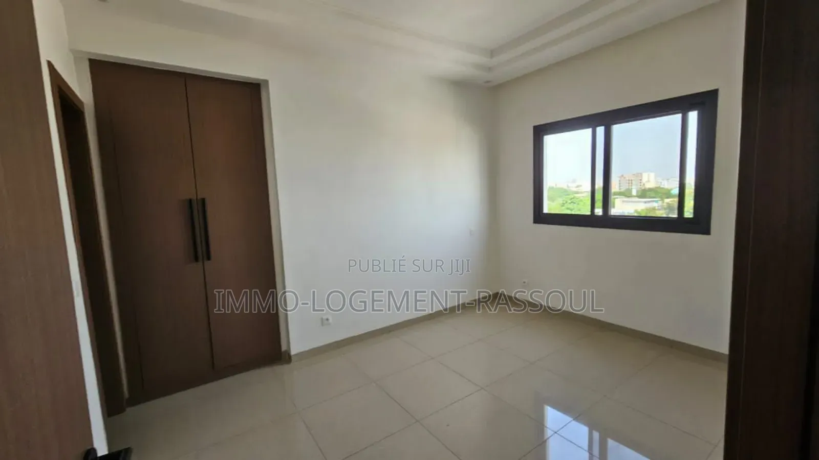 2chbre Appartement dans , Yoff à Louer