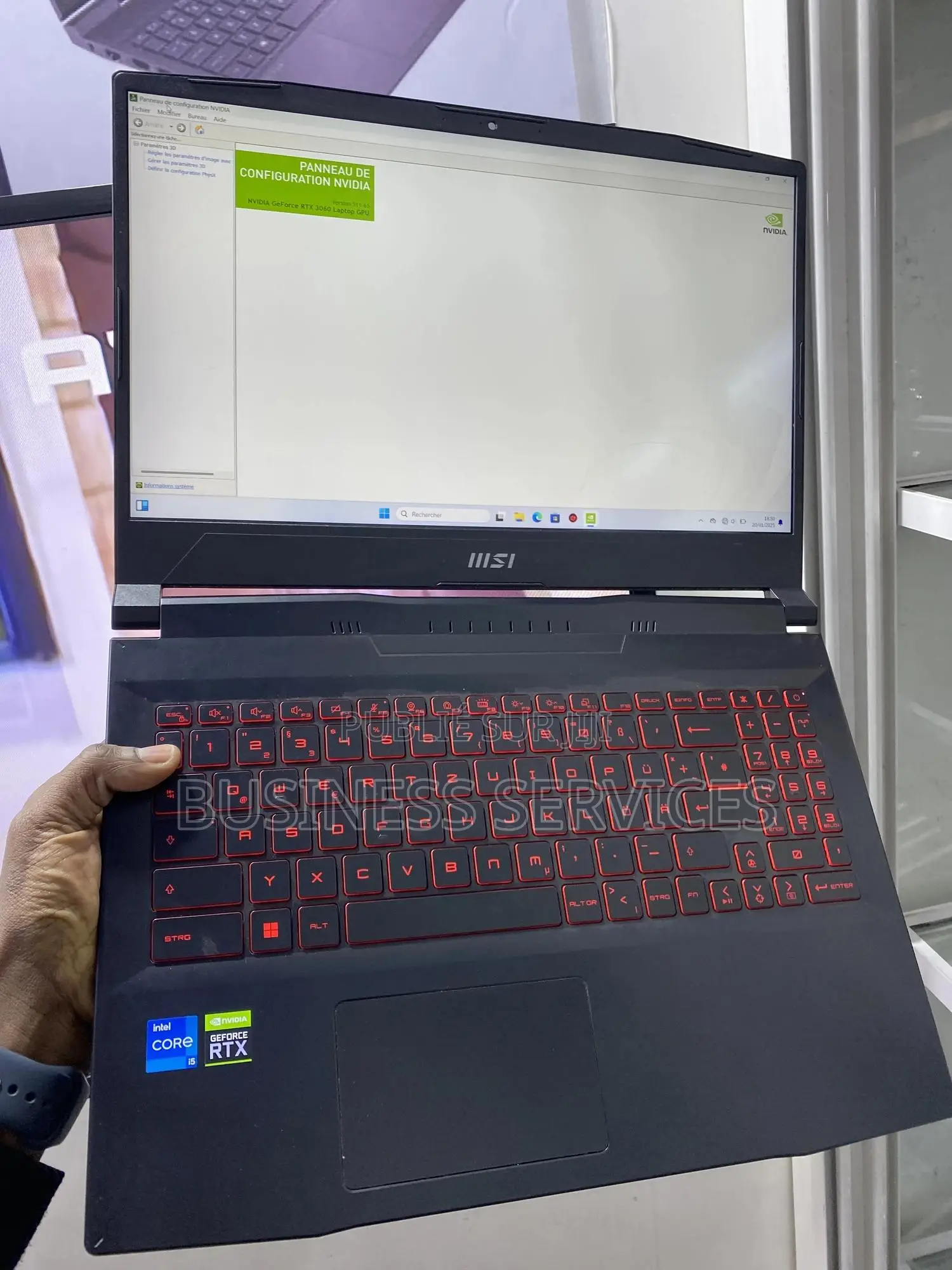 New Ordinateur Portable MSI Autre 16GB Intel Core I5 SSD 512GB