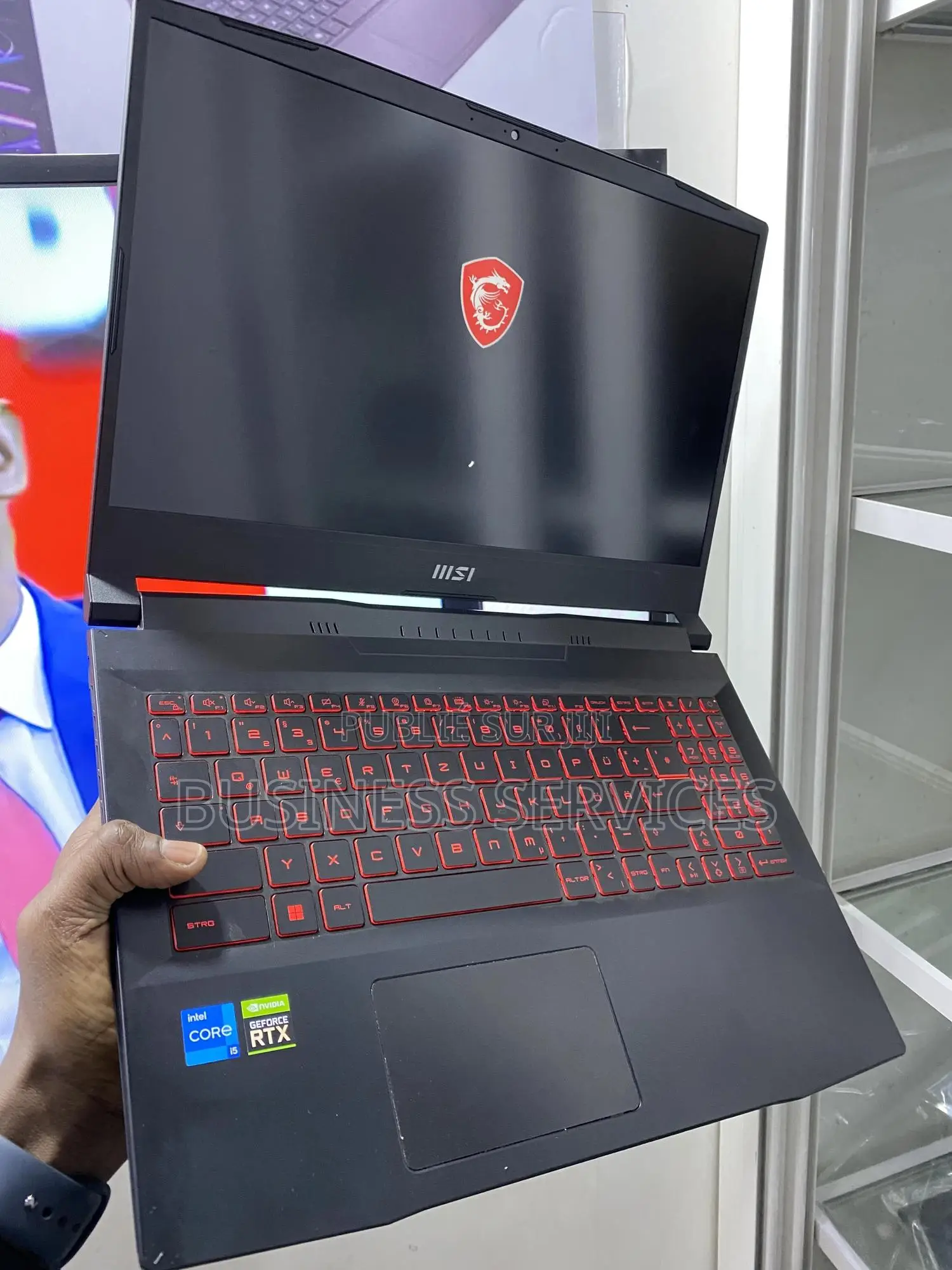 New Ordinateur Portable MSI Autre 16GB Intel Core I5 SSD 512GB