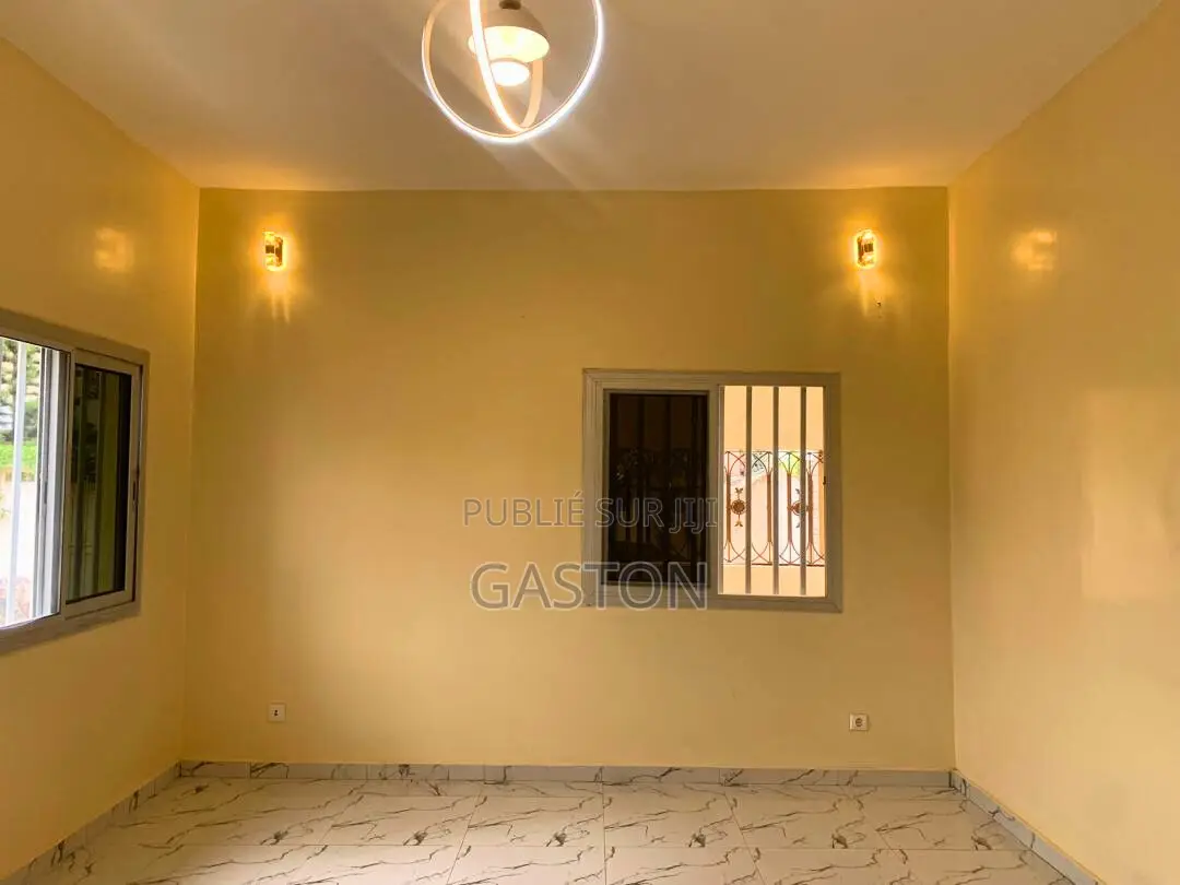 2chbre Appartement dans Katos Immo, Rufisque à Louer
