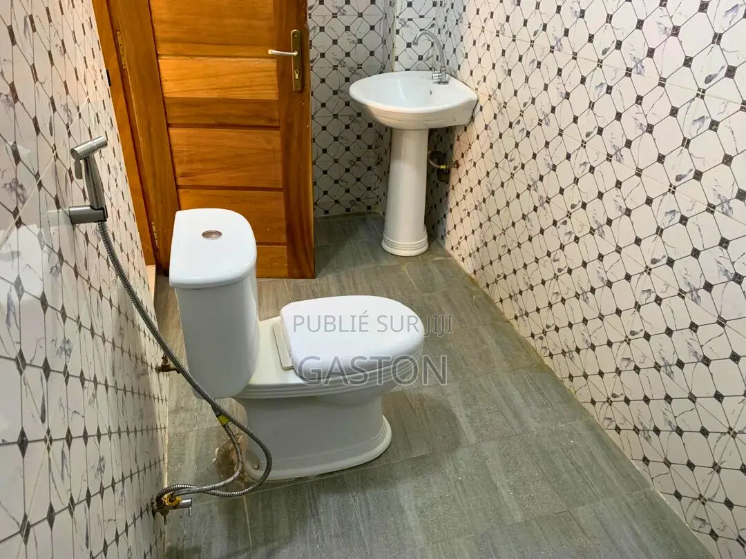2chbre Appartement dans Katos Immo, Rufisque à Louer