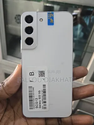 New Samsung Galaxy S22 5G 256 GB Autre