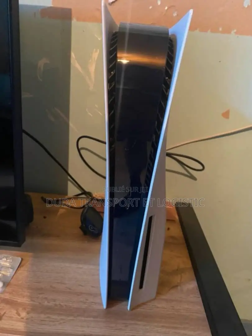 Ps5+ 2 Manette+ 2 Jeux