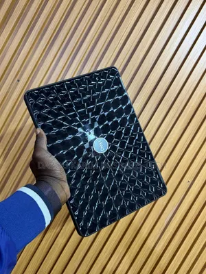 New Ordinateur Portable Dell Latitude 3189 8GB Intel Celeron SSD 128GB