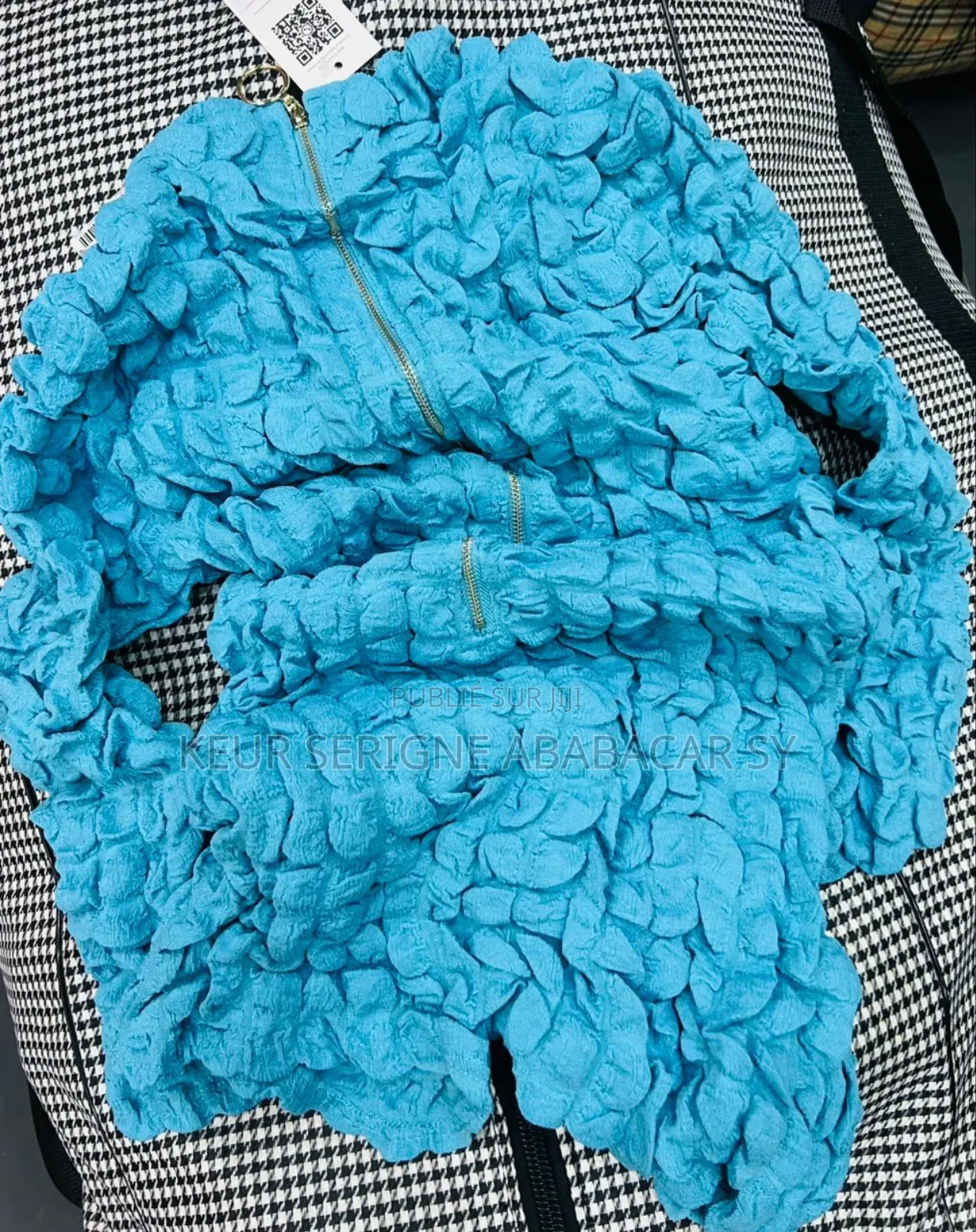 Combinaison Moulante À Manches Longues Et Fermeture Éclair