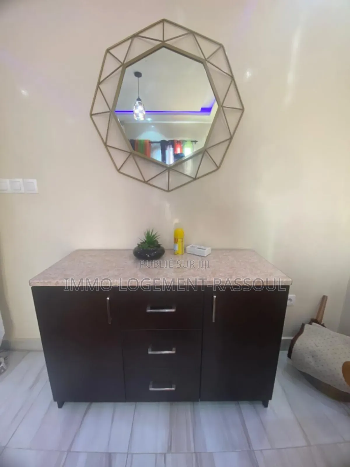 2chbre Appartement dans , Mermoz Sacré-Cœur à Louer