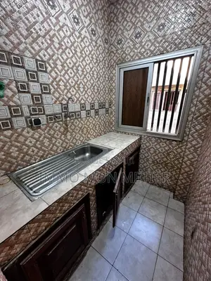 2chbre Appartement dans Ouakam à Louer