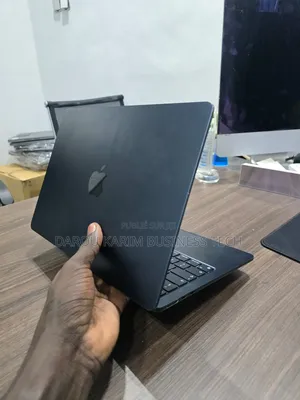 New Apple MacBook Air 2022 M2 8GB Apple M2 SSD 512GB