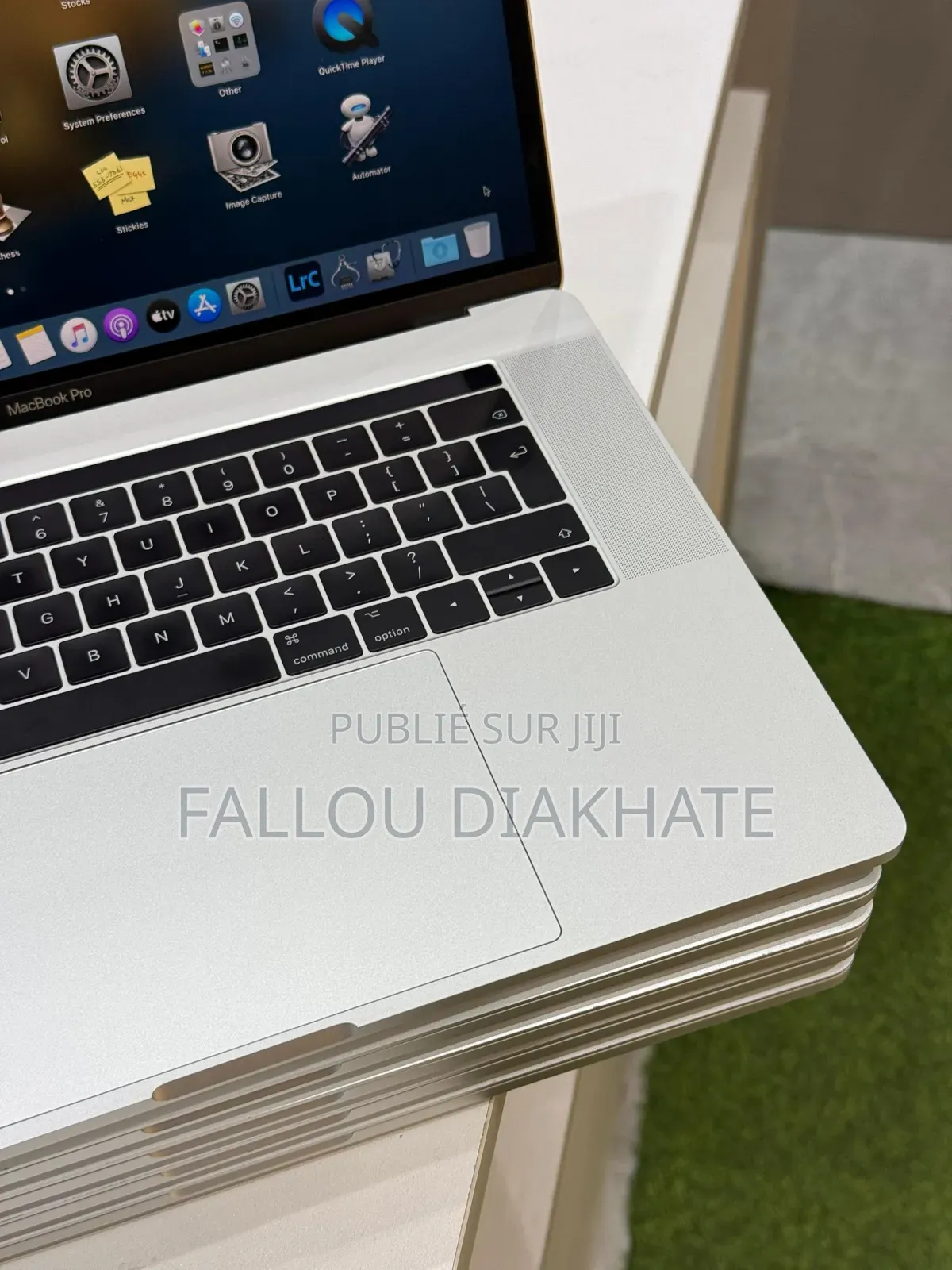 New Apple MacBook Pro 2017 16GB Intel Core I7 SSD 512GB