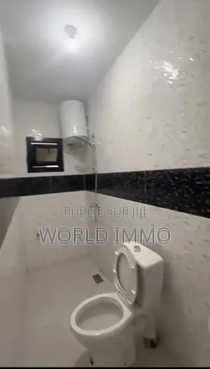 1chbre Studio dans Joli, Almadies à Louer