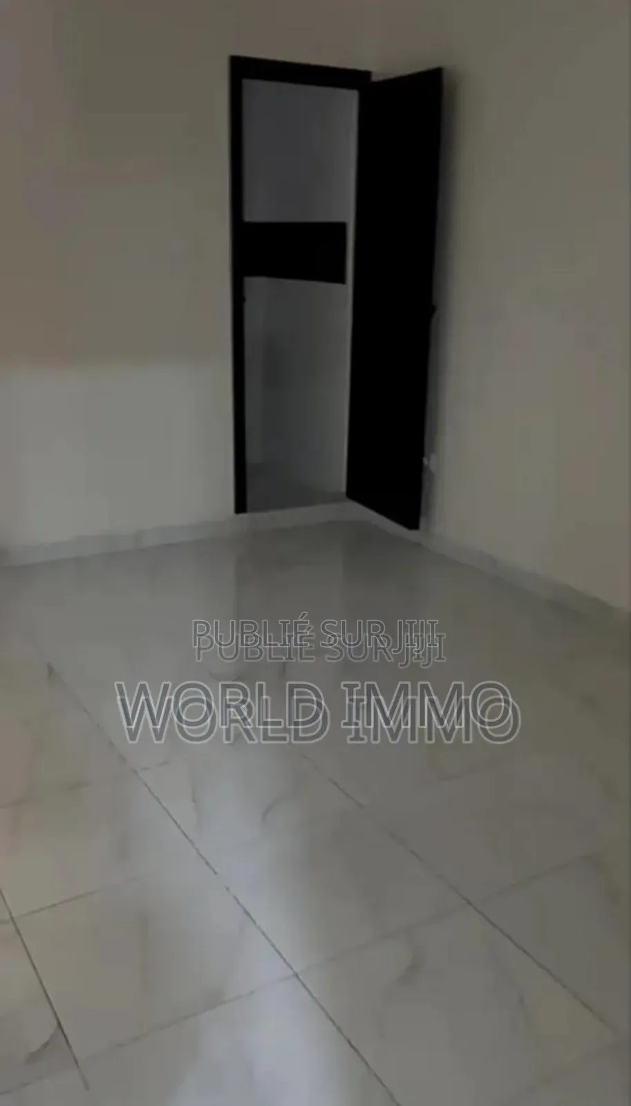 1chbre Studio dans Joli, Almadies à Louer