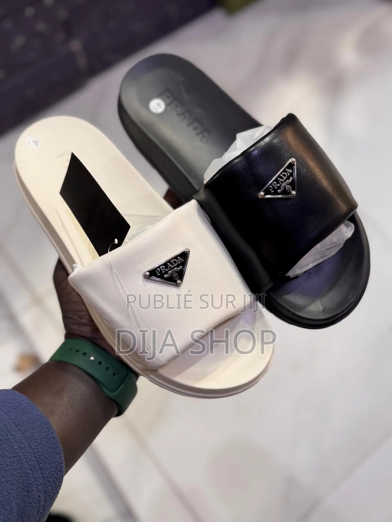 Sandales Prada Disponible Pointure ,40,41,42,43,44,45,