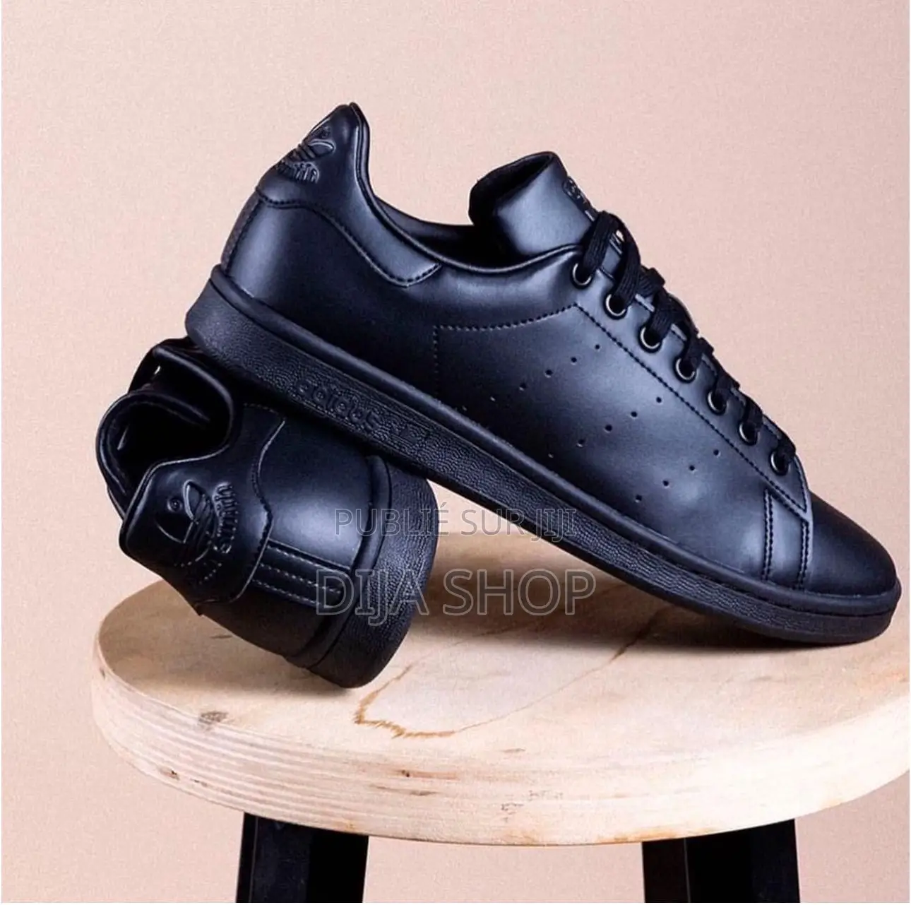 Original Adidas STAN SMITH Disponible Pointure,42,43,44,45,