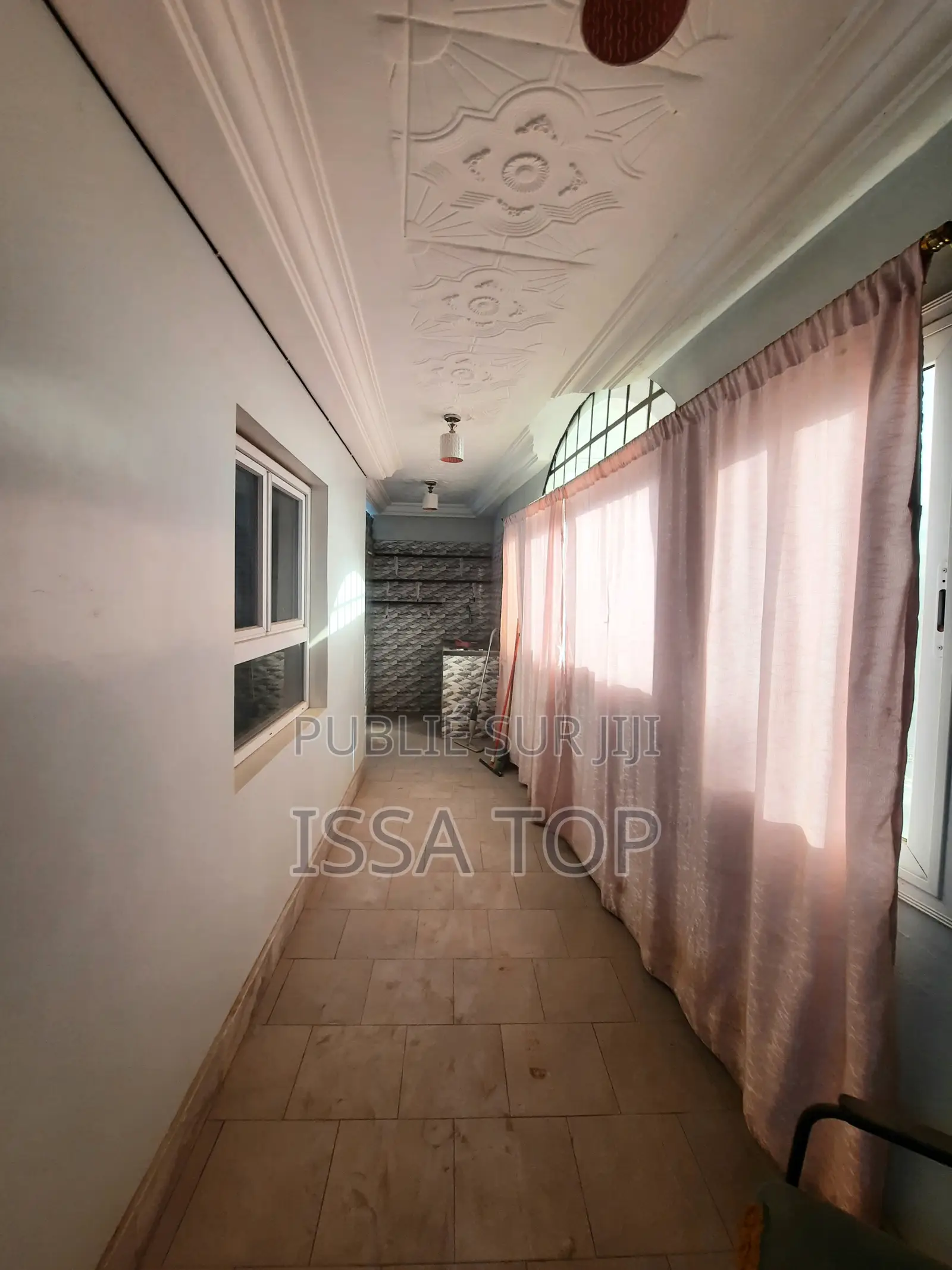 1chbre Appartement dans Patte d'Oie à Louer