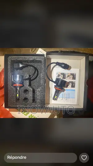 Logo Projecteur De Marque Et Ampoule Led