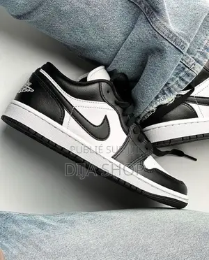 Photo - Original Jordan One 1 Coupe Disponible 41,42,43,44,45,