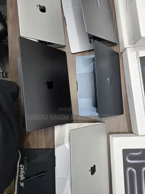 New Apple MacBook Air 2022 M2 8GB Intel Core M2 SSD 256GB