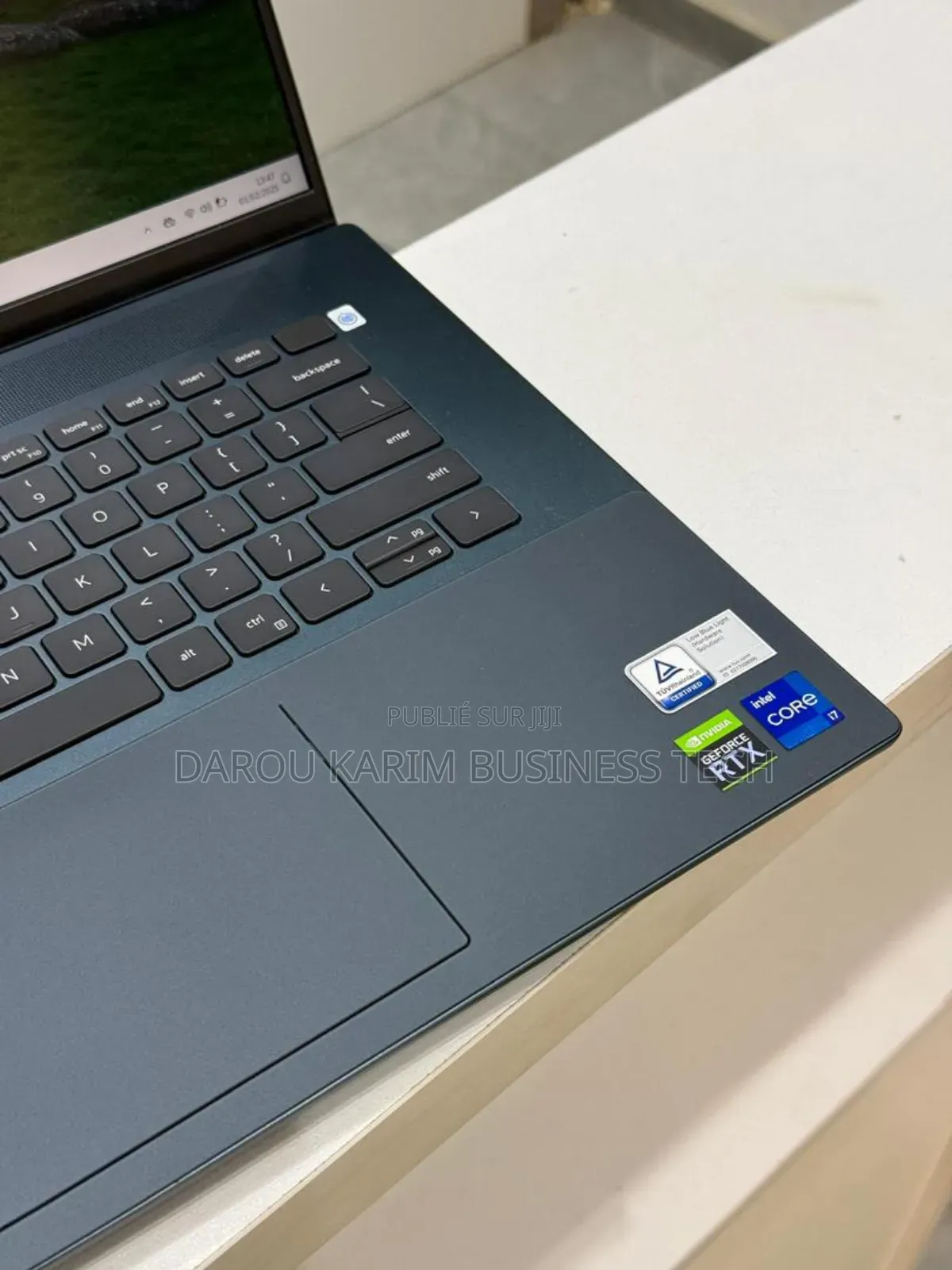 New Dell Inspiron 16 5620 16GB Intel Core I7 SSD 512GB