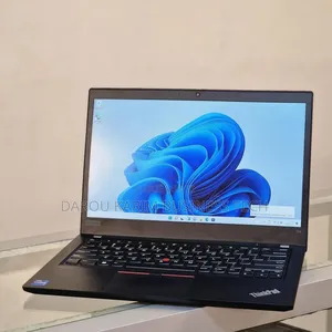 Photo - New Lenovo ThinkPad T14 G2 16GB Intel Core I7 SSD 512GB