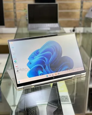 New HP EliteBook X360 1040 G7 16GB Intel Core I7 SSD 512GB