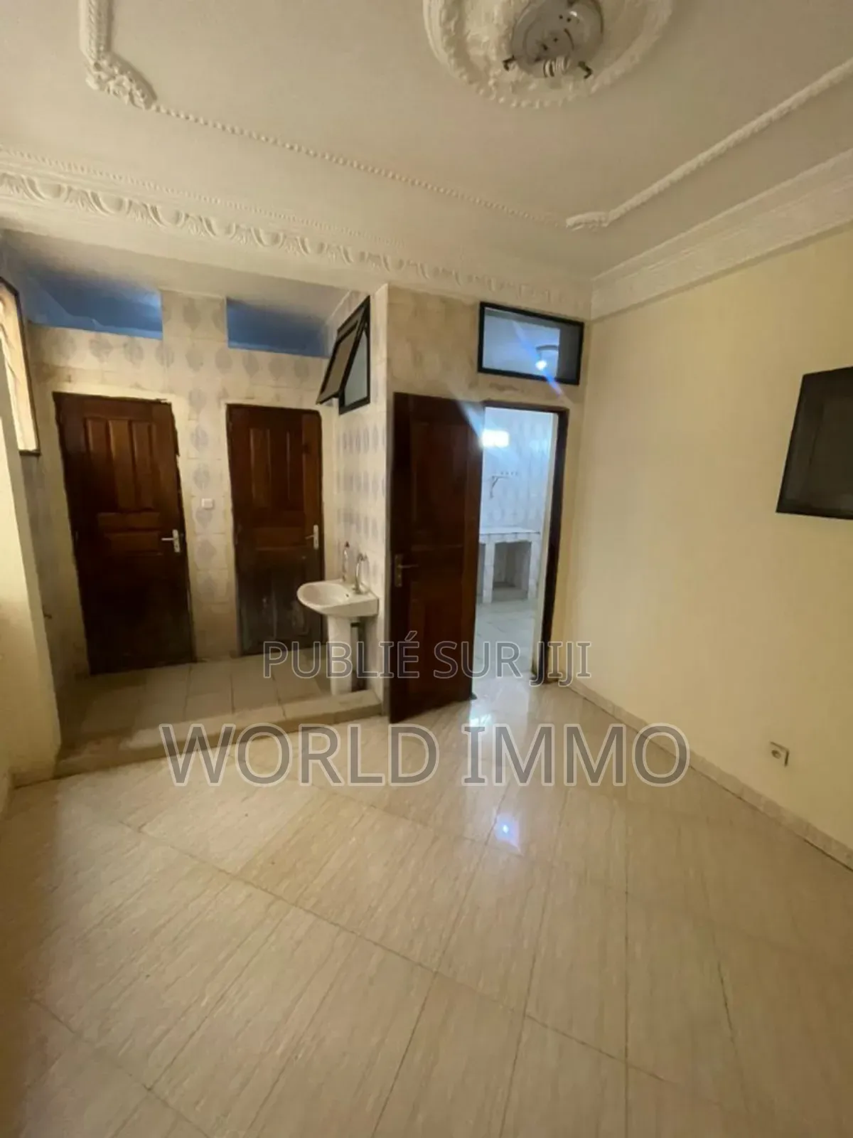 4chbre Appartement dans L'Espace, Mermoz Sacré-Cœur à Louer