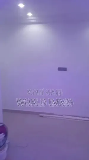 1chbre Chambre et salon dans Le Coin-Coin, Ouakam à Louer