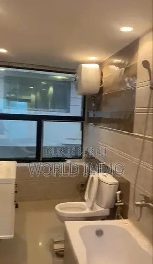 1chbre Mini-plat dans Para, Ouakam à Louer