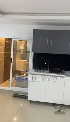 1chbre Mini-plat dans Para, Ouakam à Louer