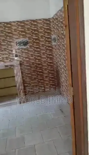 Photo - 1chbre Studio dans Leuz, Ngor à Louer