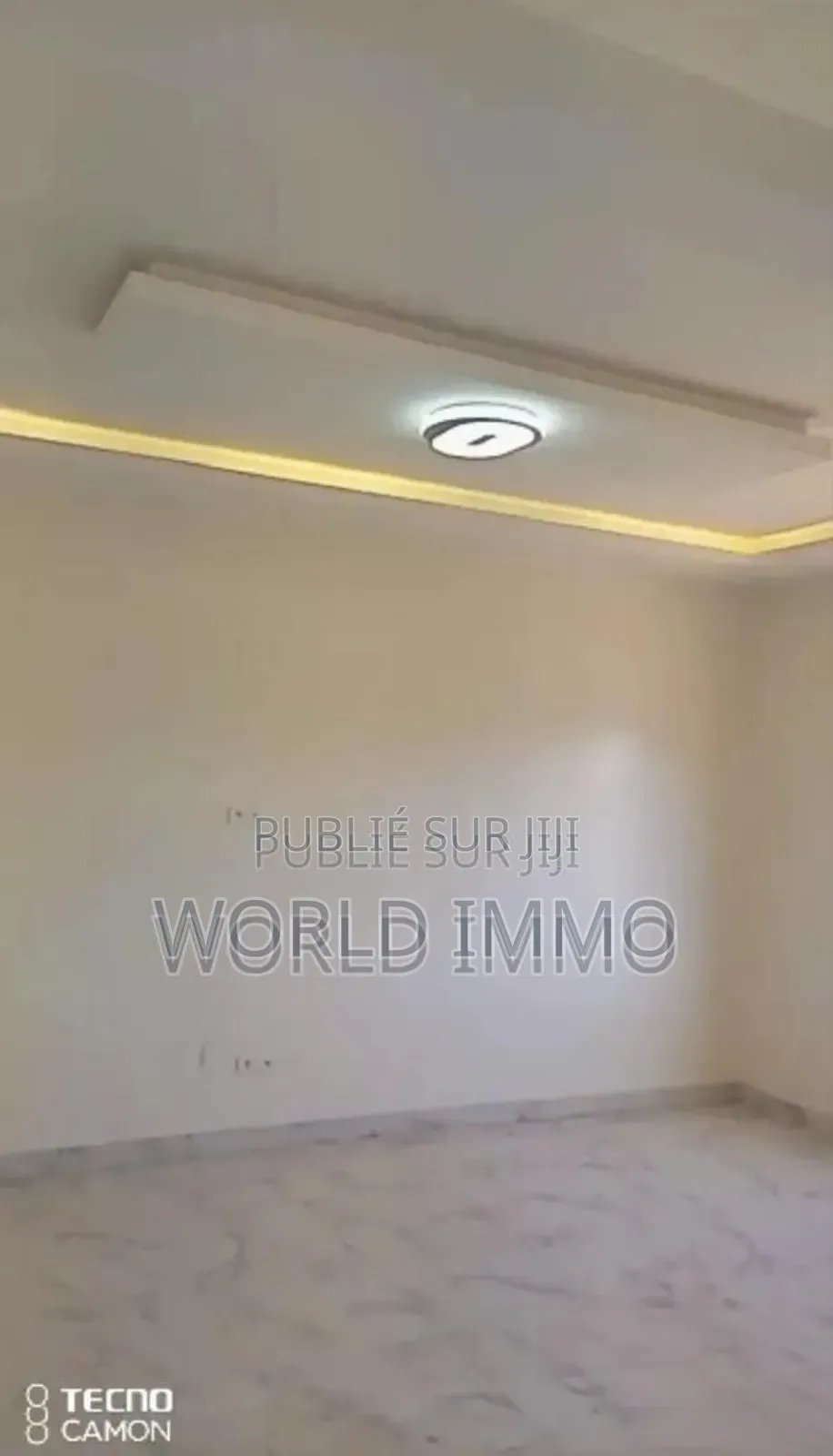 3chbre Appartement dans Lindo, Almadies à Louer