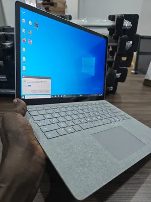 Photo - New Microsoft Surface Laptop 2 16GB Intel Core I7 SSD 512GB