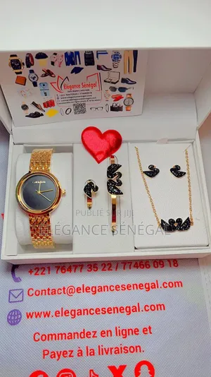 Coffret Cadeau Montre Femme- Collier-Bague-Boucles-Bracelet