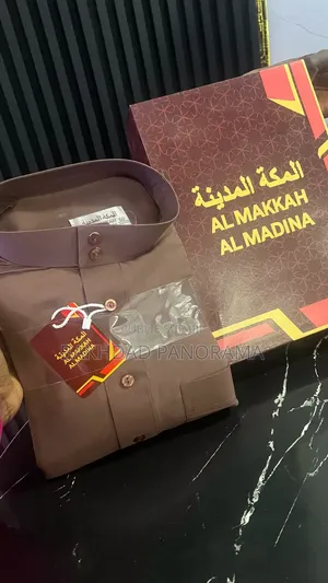 Dialabé Homme Venant De Dubaï